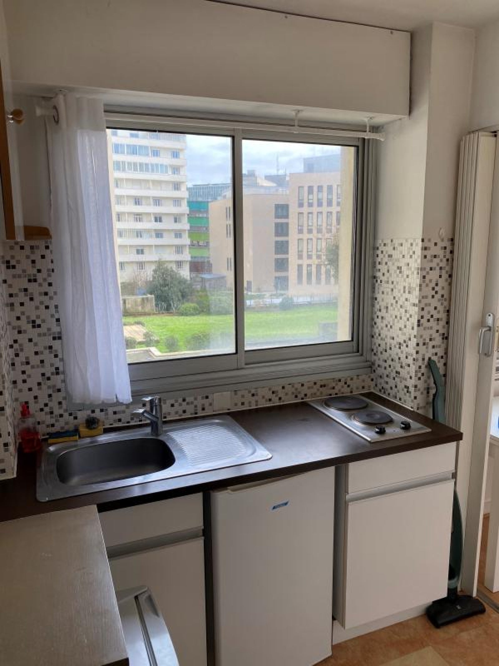Flat Rue Deurbroucq in Nantes