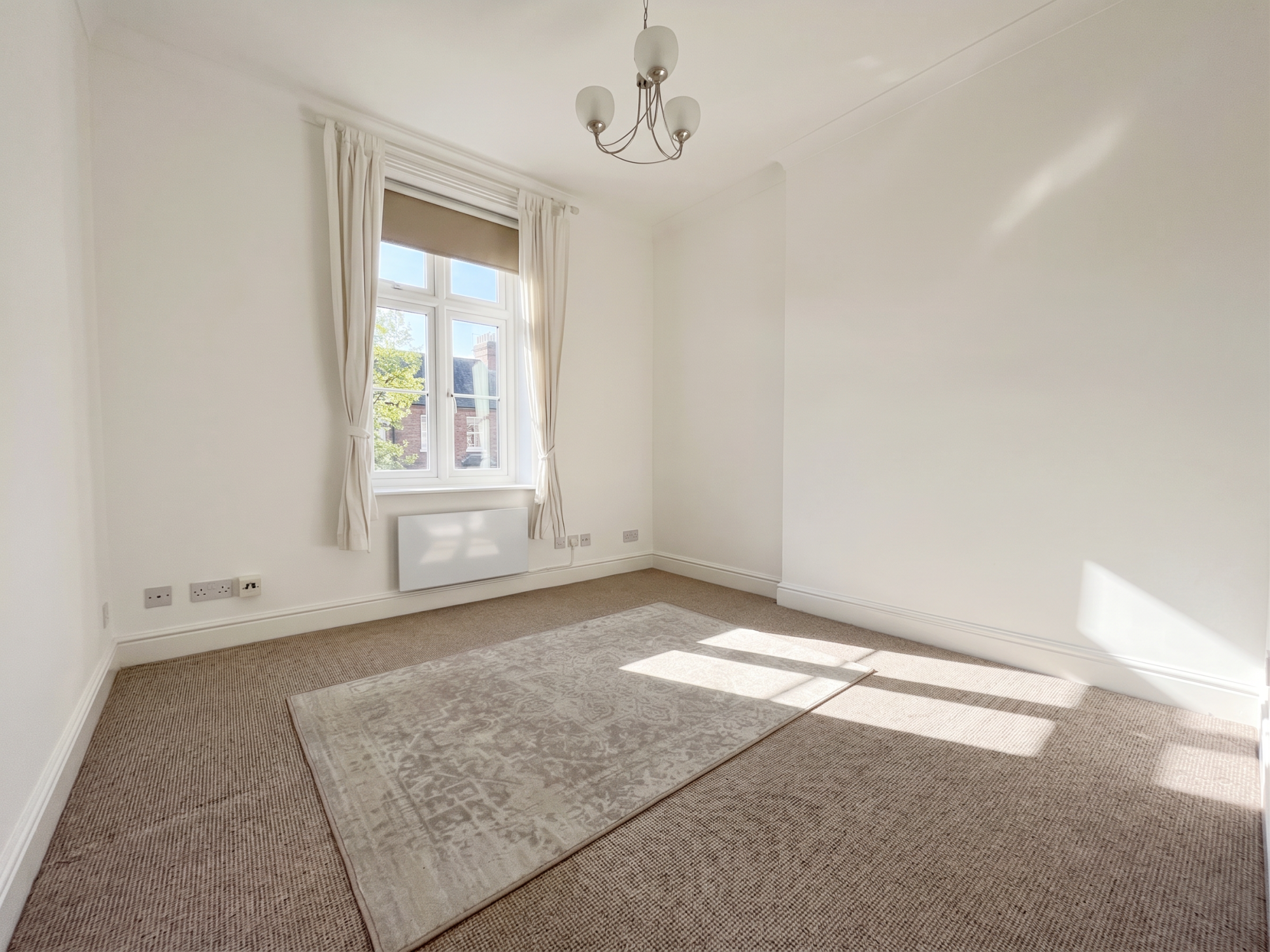 Flat Upton Park in Slough
