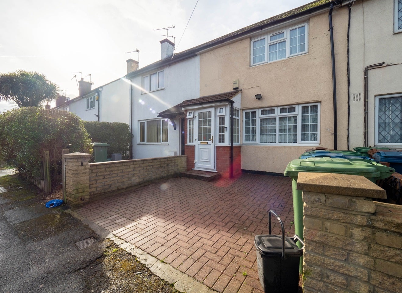 House Francis Road in Greater London