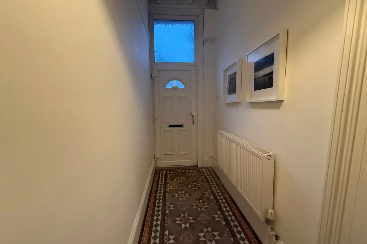Flat Alexandra Road in Plymouth