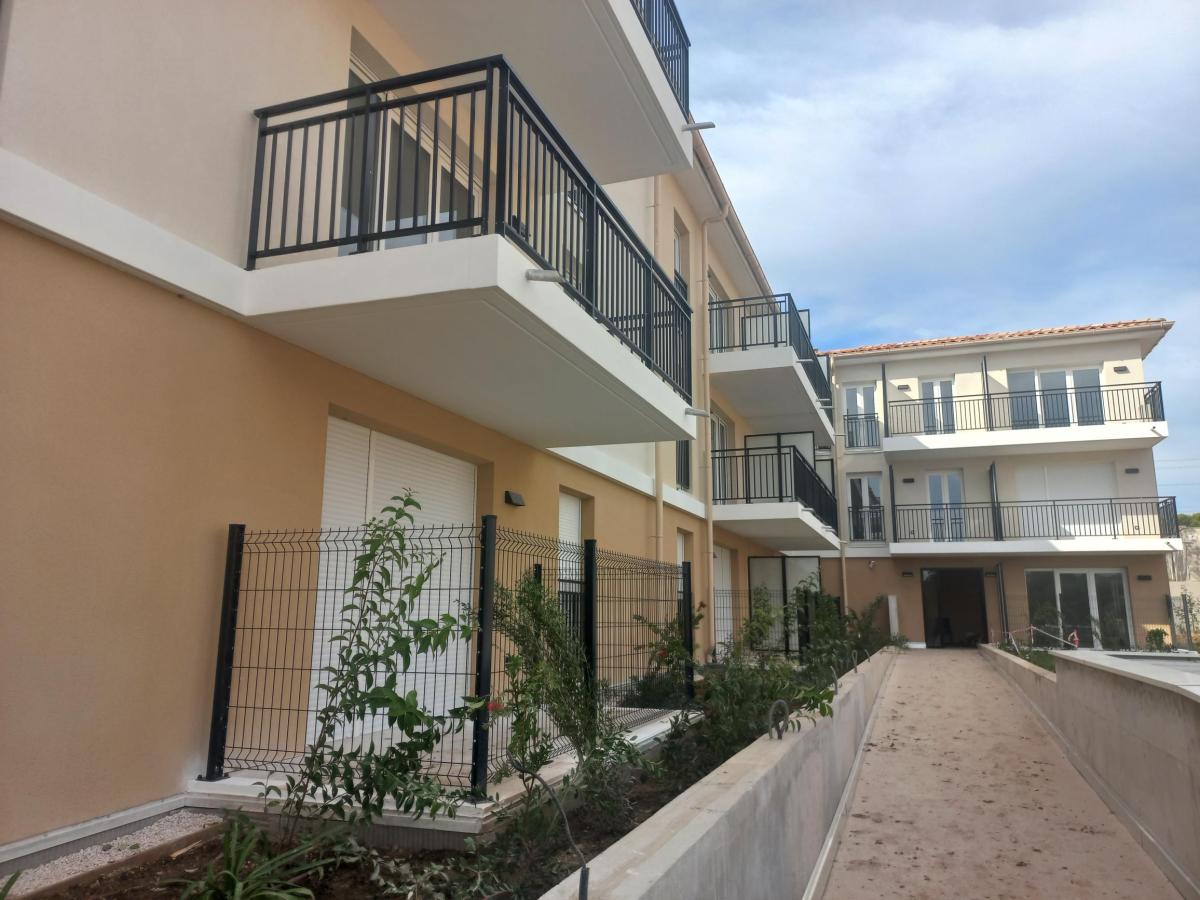 Flat Avenue de Violesi in Bouc-Bel-Air