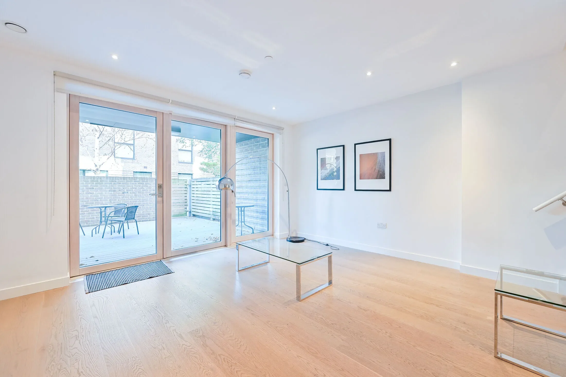 Flat Rodney Road in Greater London