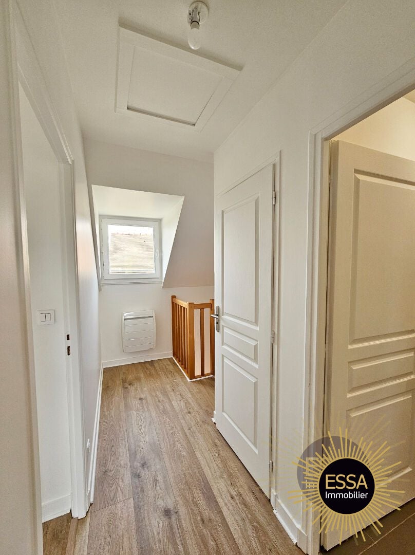 Appartement Place Robert Brame à Noisy-le-Roi