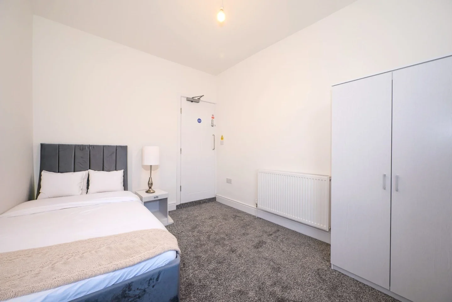 Room Godwin Street in Bradford
