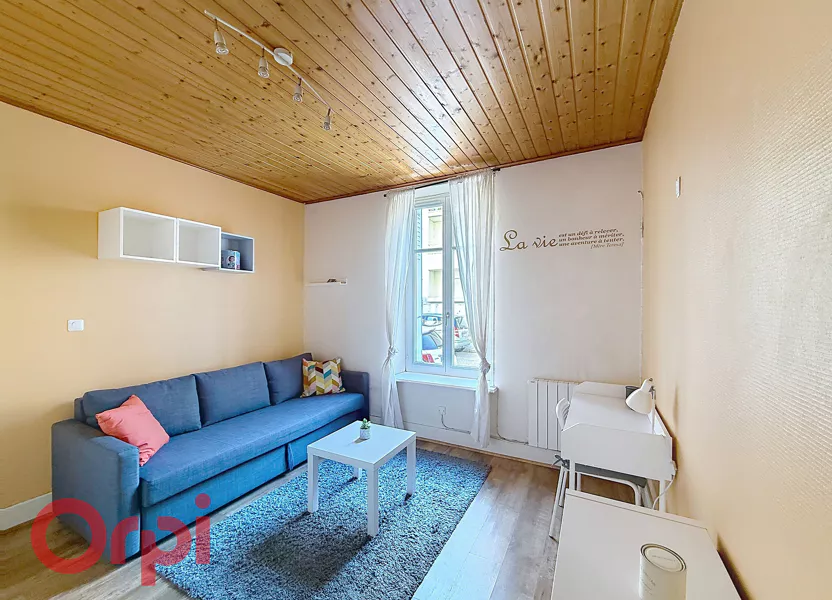 Flat Rue Oberlin in Nancy