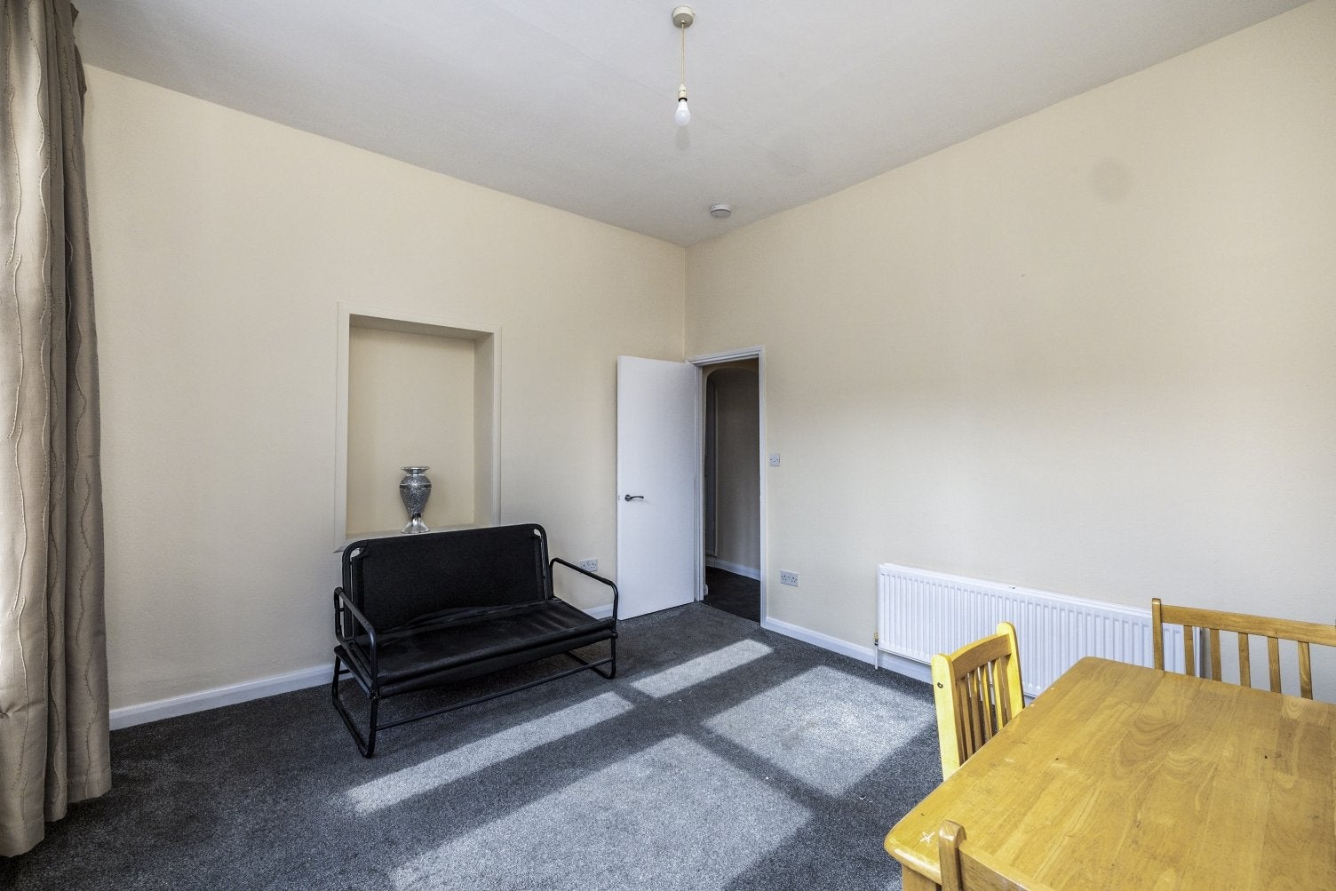 Flat Albany Road in Greater London