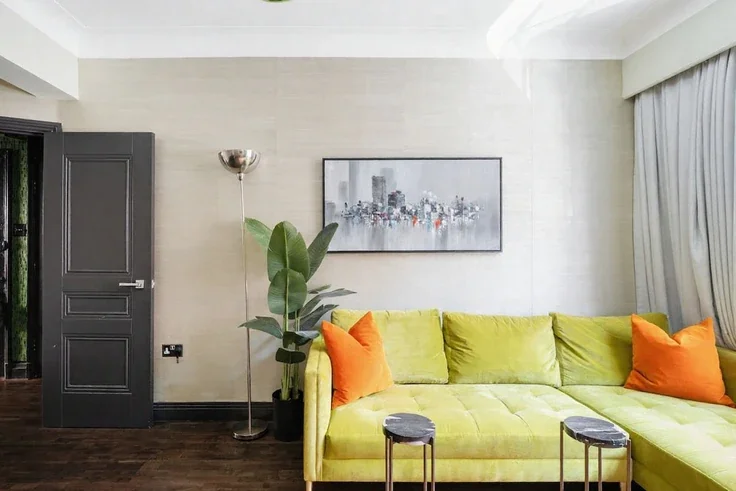 Flat Sloane Street in Greater London