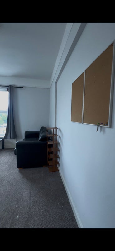 Room Mauldeth Road in Manchester