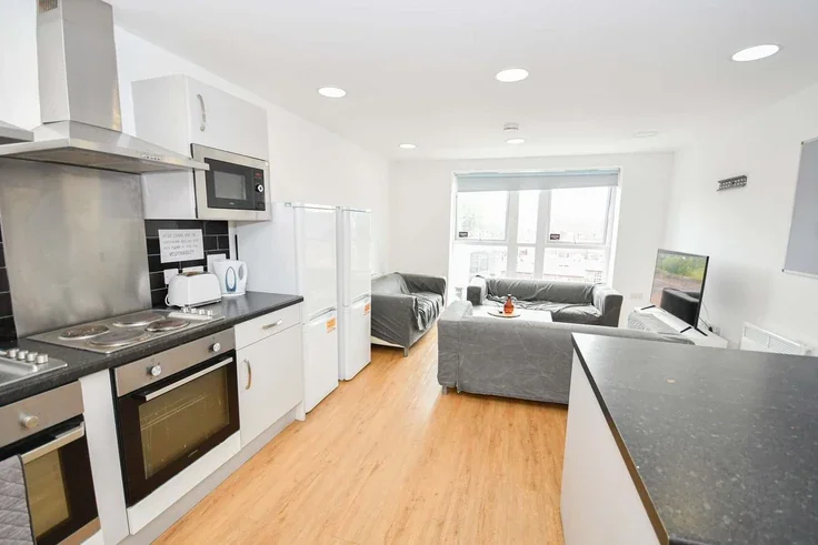 Flat Smithdown Lane in Liverpool