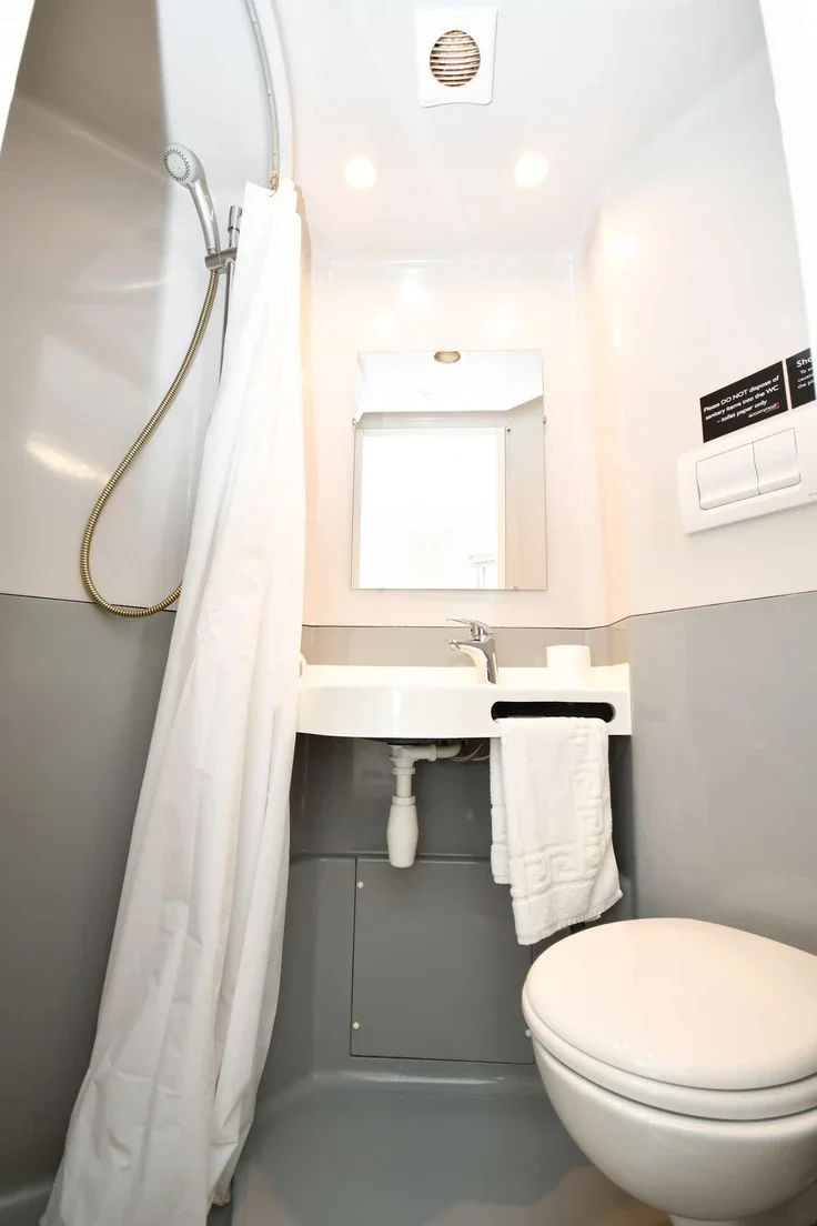 Flat Smithdown Lane in Liverpool