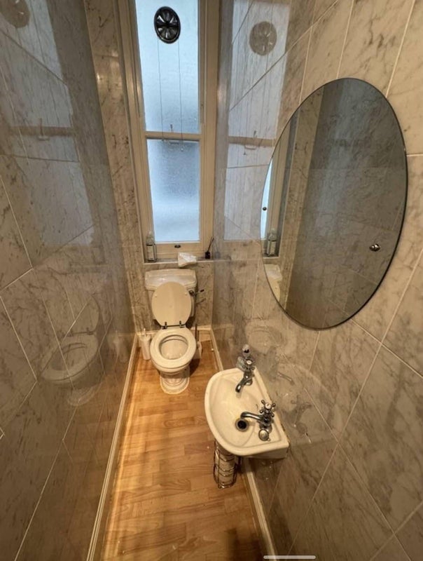 Room Great Russell Street in Greater London