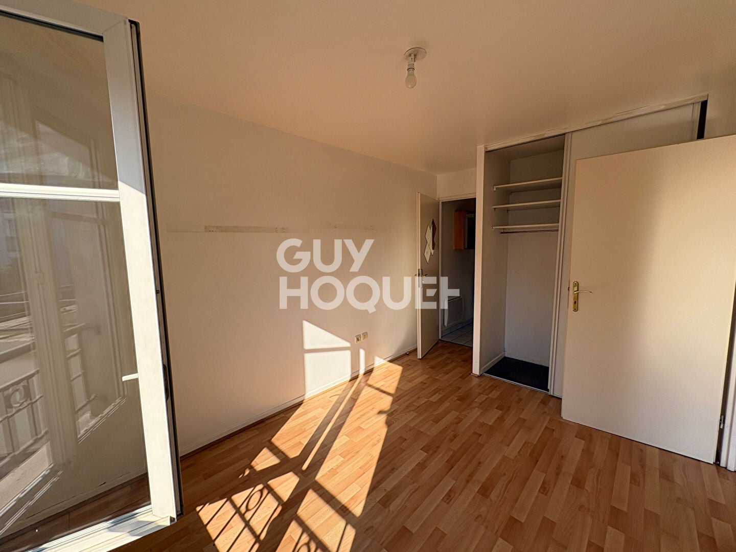 Flat Avenue Charles Floquet in Le Blanc-Mesnil