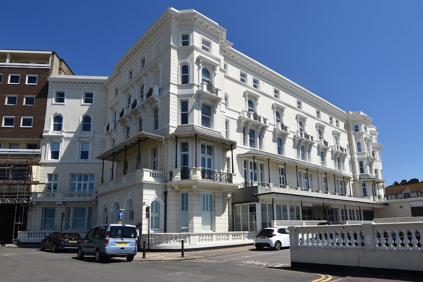 Flat Robertson Terrace in St Leonards