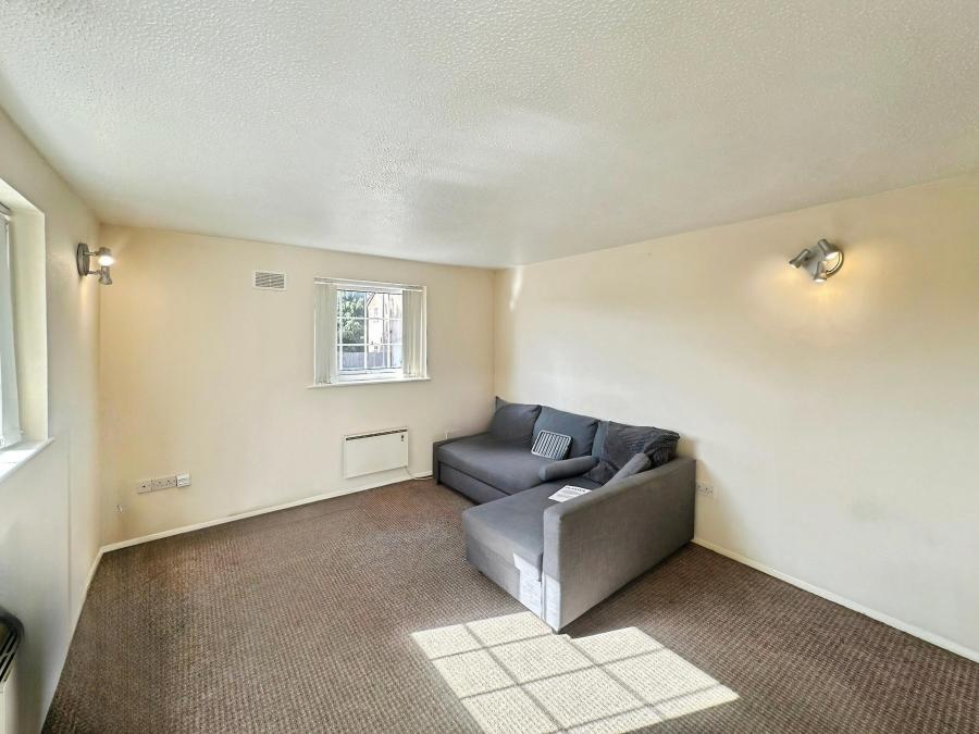 Flat Wigmore Lane in Luton