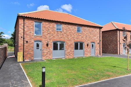 House Laxton Drive in East Lindsey
