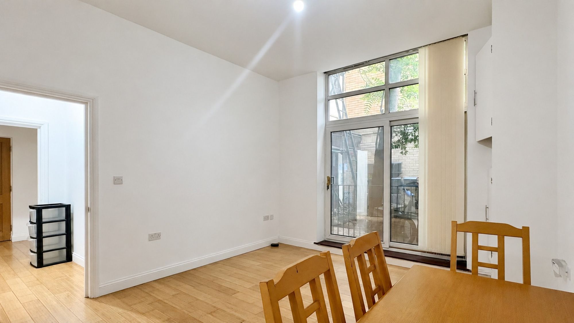 Flat Walworth Road in Greater London