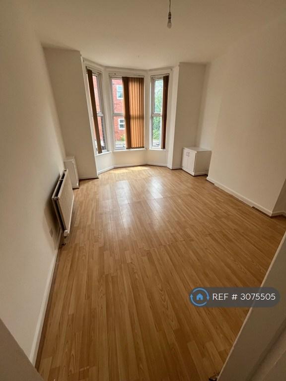 Flat Carlton Road in Salford