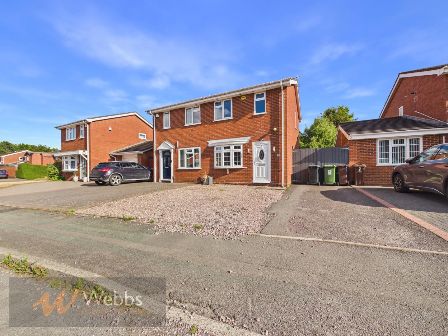 House Fawley Close in Wolverhampton