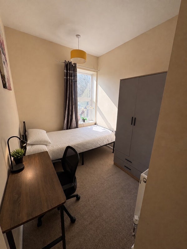 Room Top Road in North East Derbyshire
