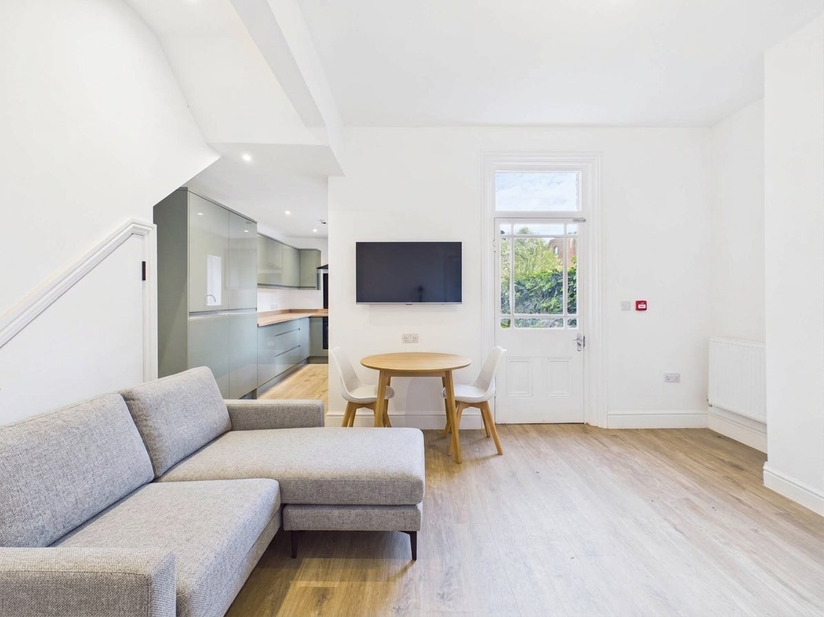 Room Saint Michaels Square in Gloucester