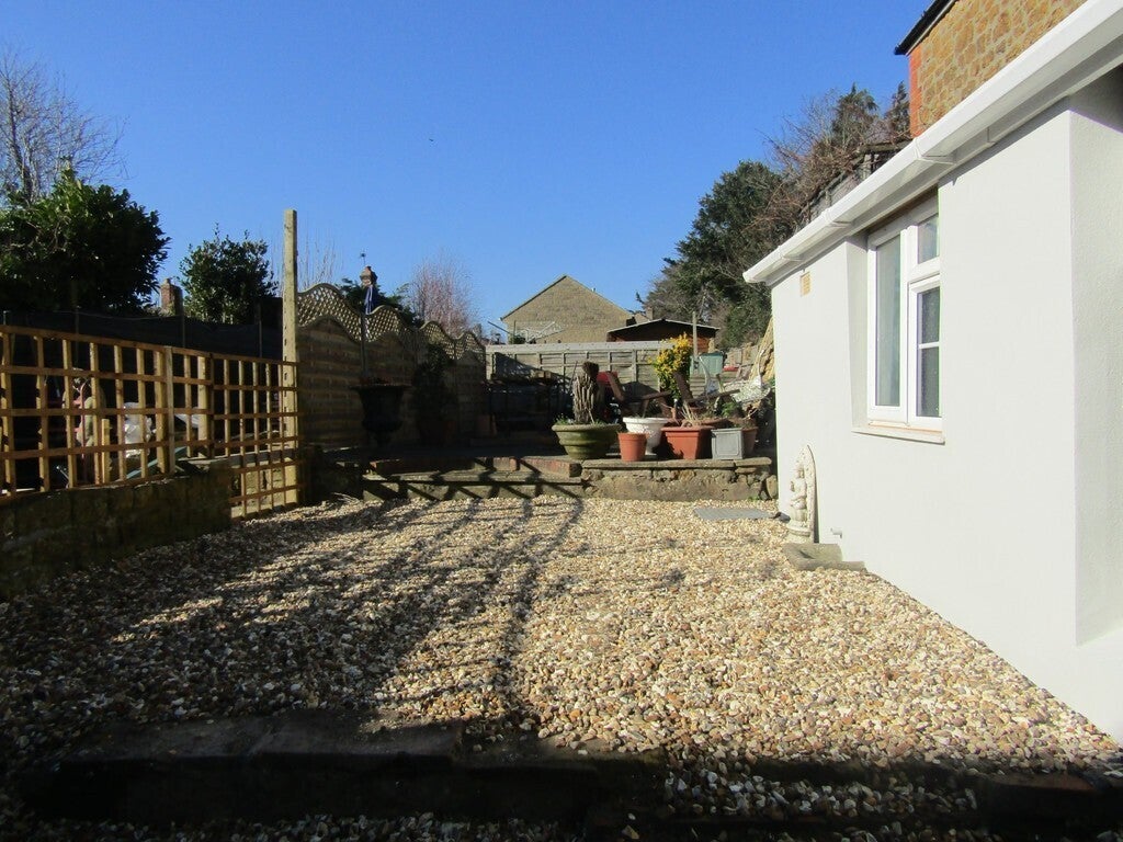 House Florida Gardens in Castle Cary