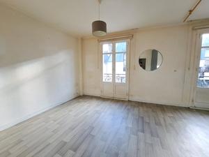 Flat Rue Affre in Nantes