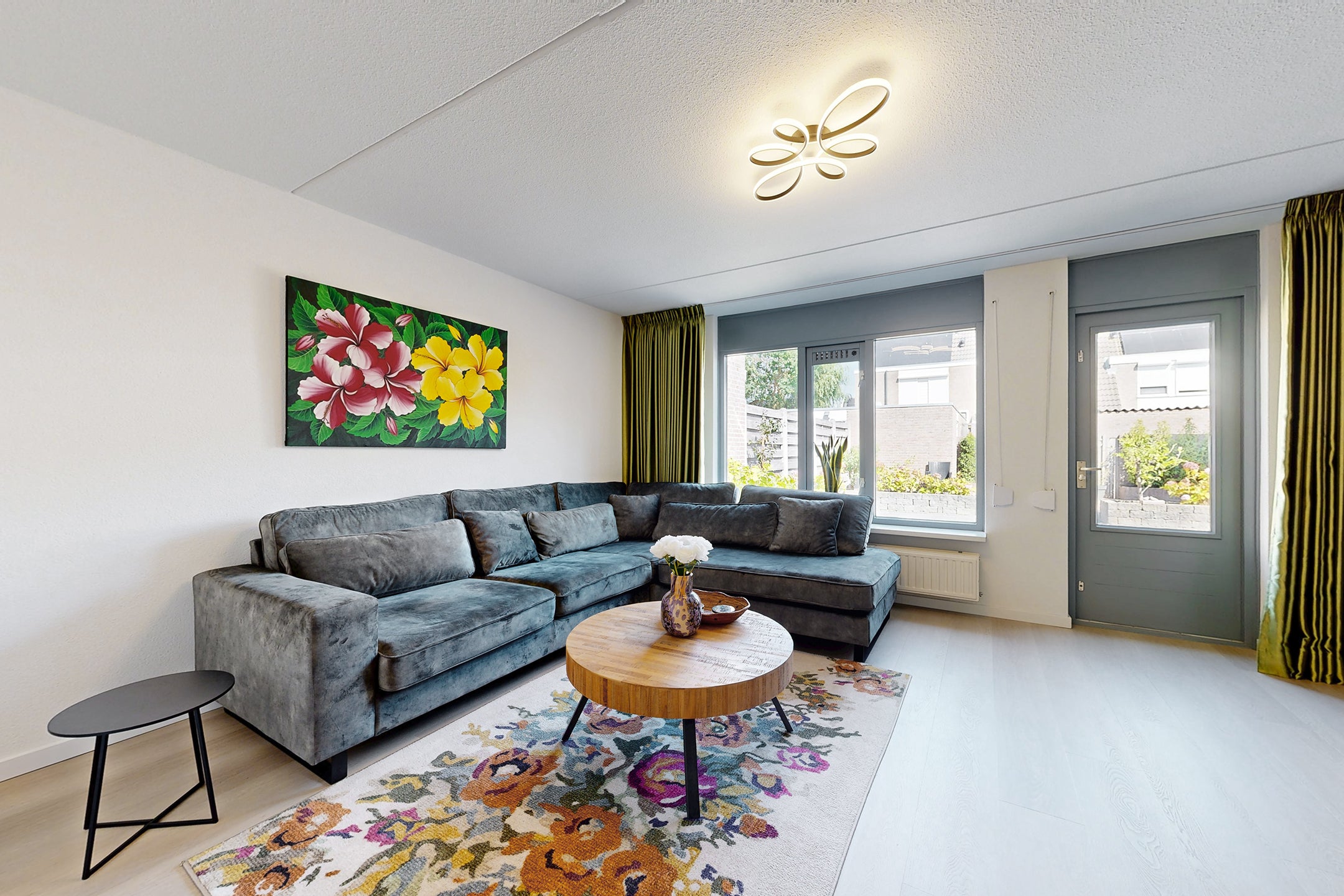 Tussenwoning te koop: Troelstrastraat 4, Dinteloord