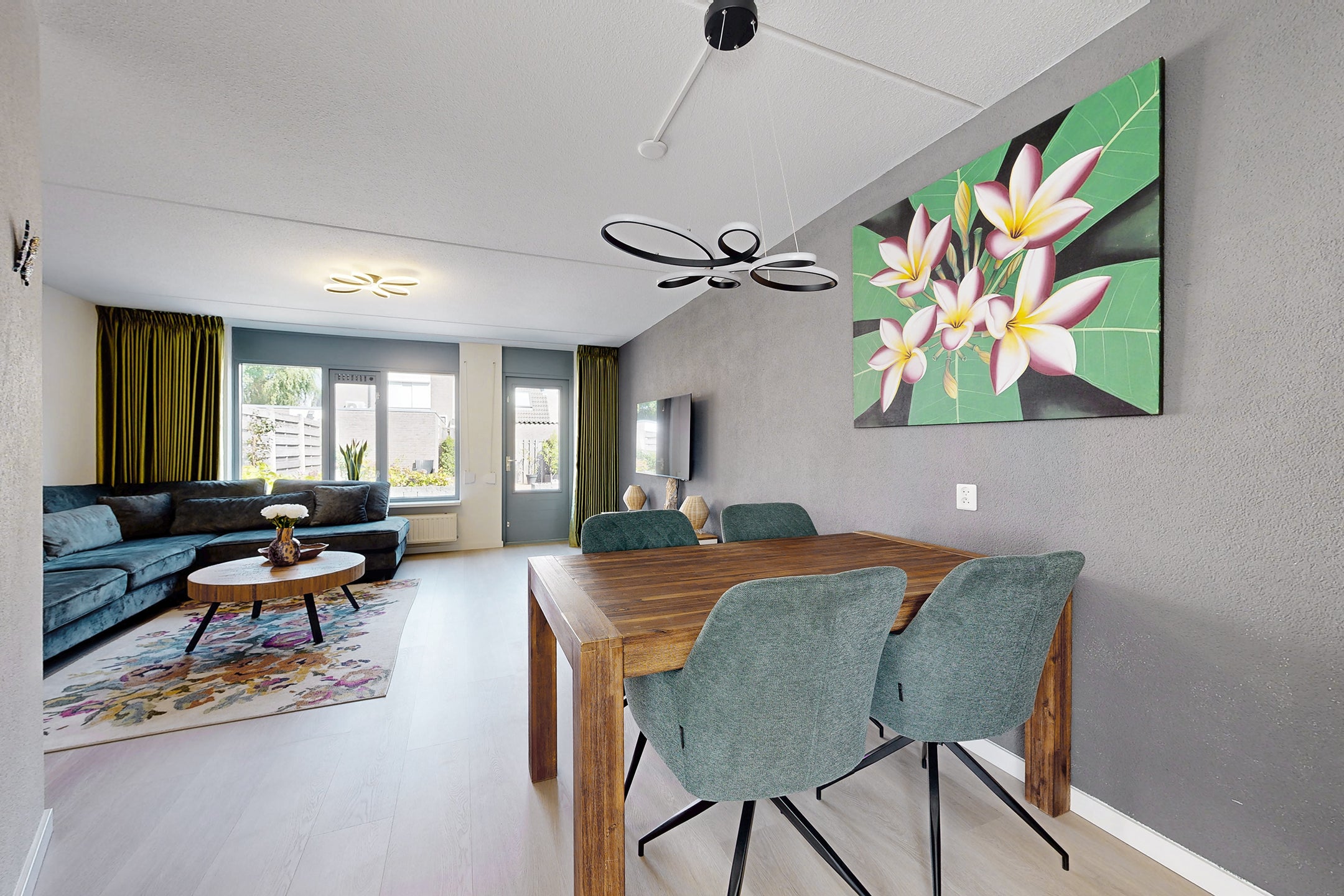 Tussenwoning te koop: Troelstrastraat 4, Dinteloord