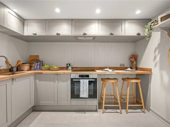 Flat Bingham Place in City of Westminster
