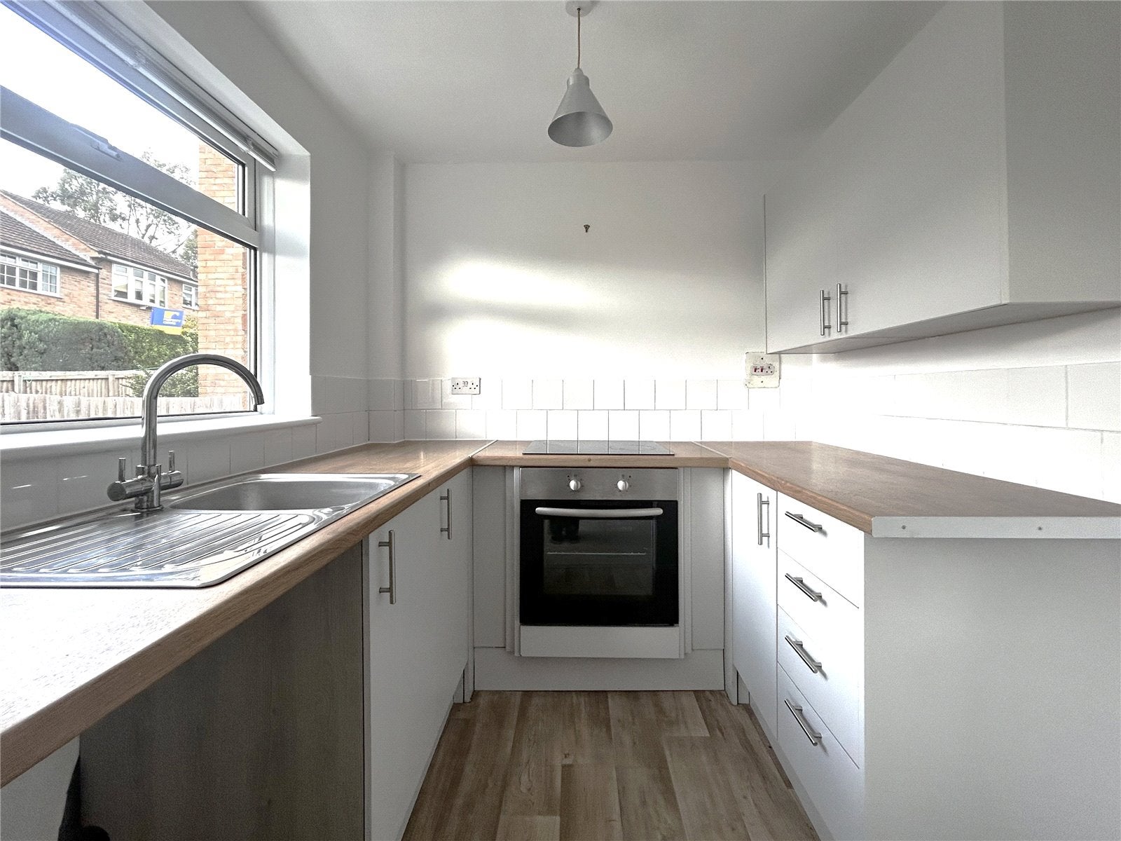 Flat Hawthorn Rise in Randwick