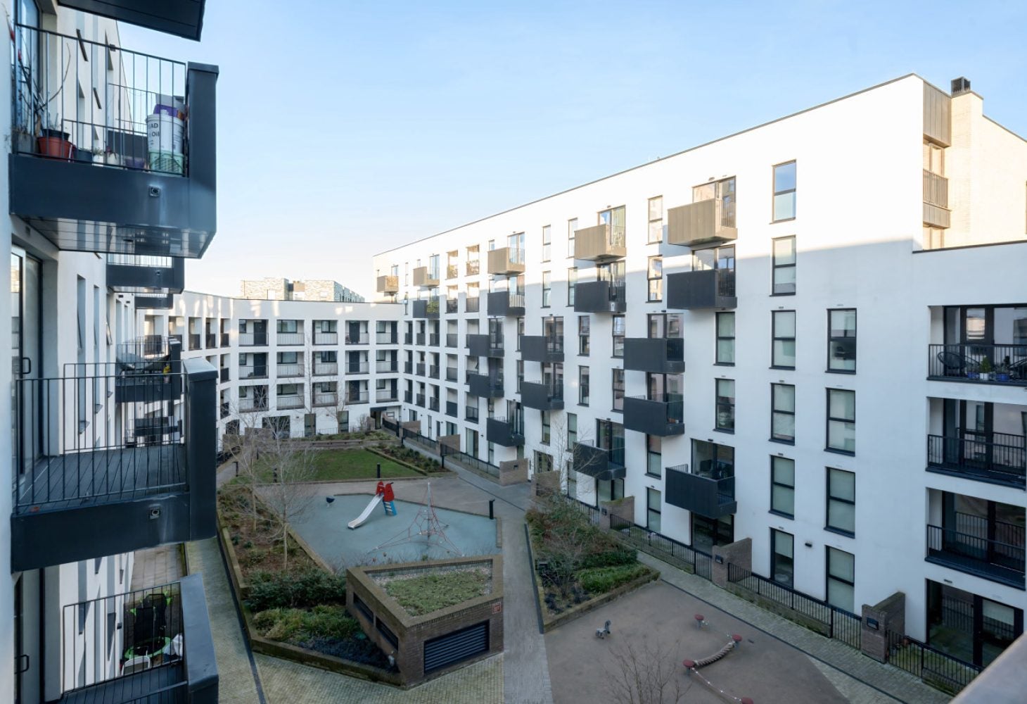 Flat Nichols Court in Chelmsford