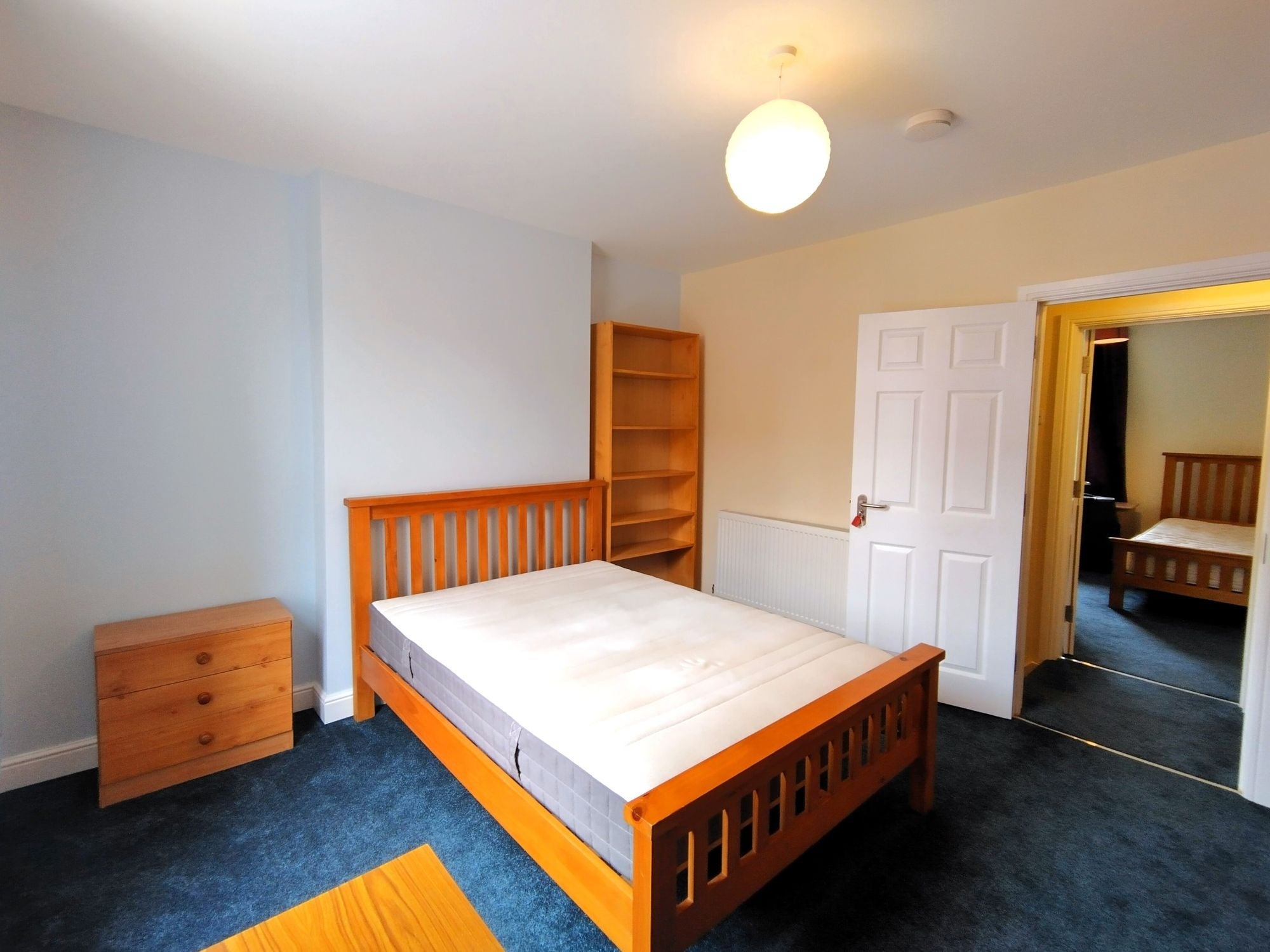 Room City Road in Nottingham