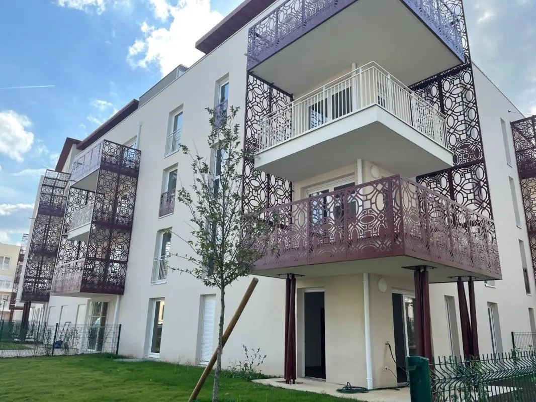 Appartement Carrefour du 8 Mai 1945 à Plaisir