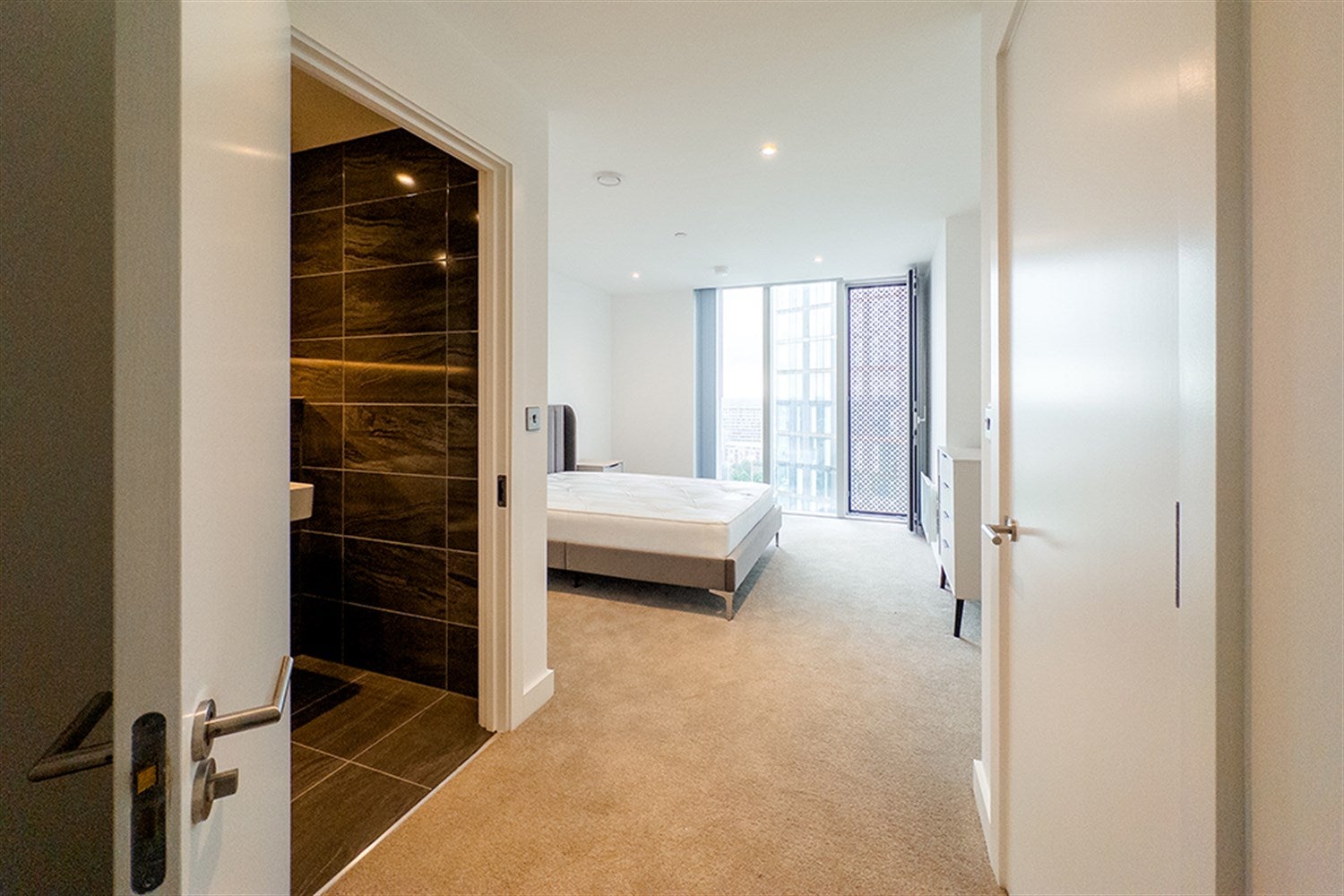 Flat Silvercroft Street in Manchester