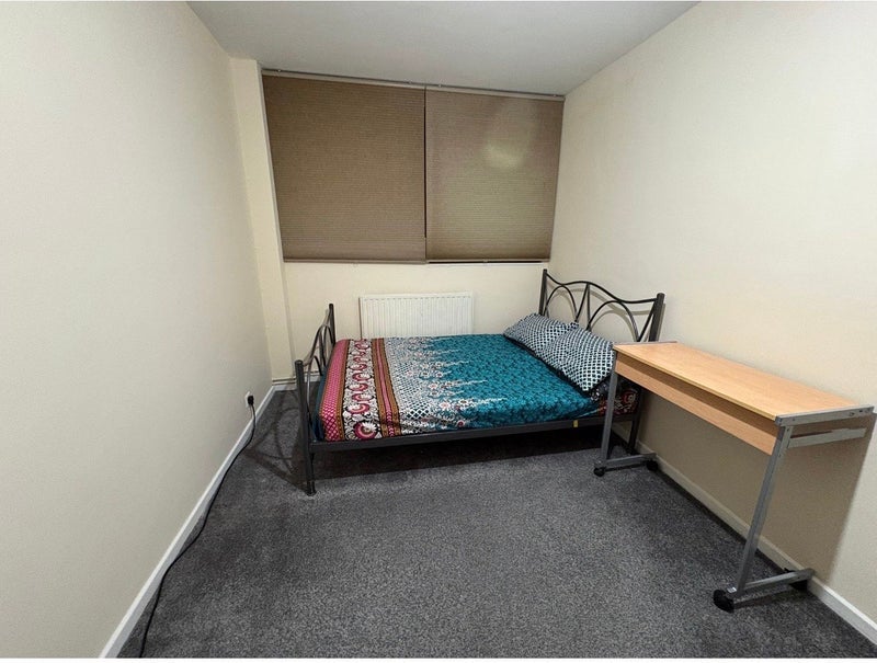 Room Gerridge Street in Greater London