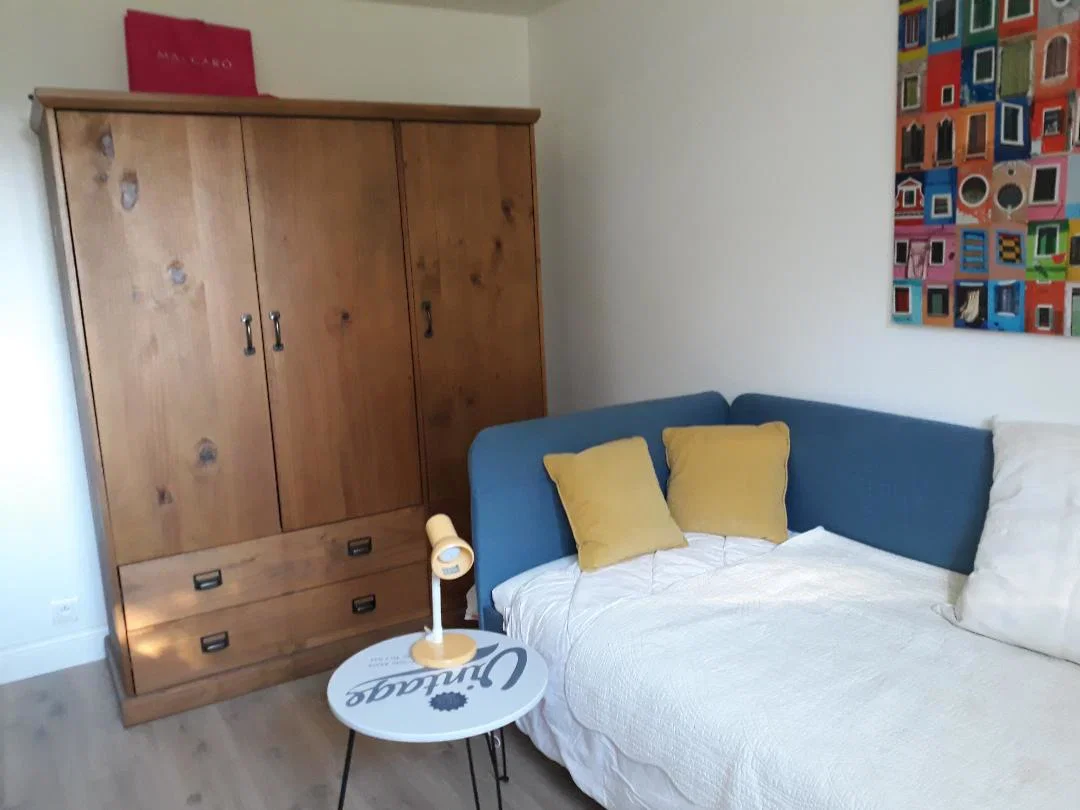 Room Rue de la Mignonnerie in Saint-Cyr-sur-Loire