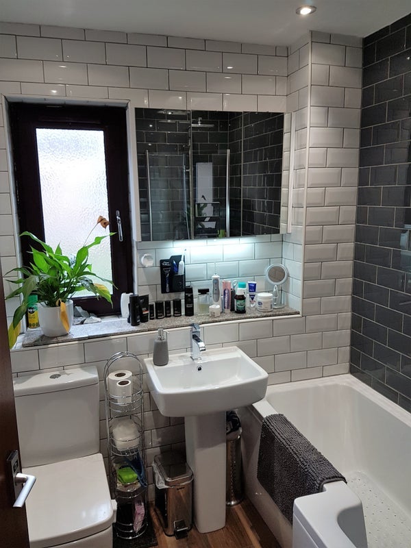 Room Monteith Row in Glasgow