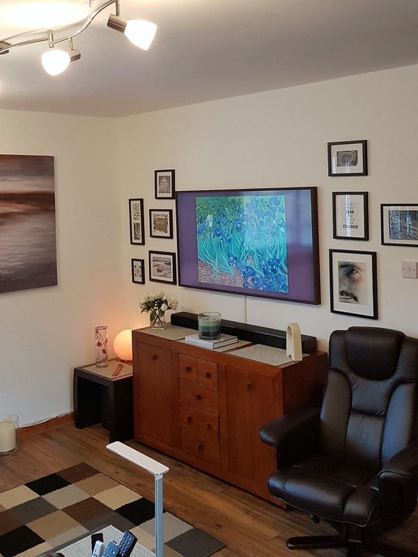 Room Monteith Row in Glasgow