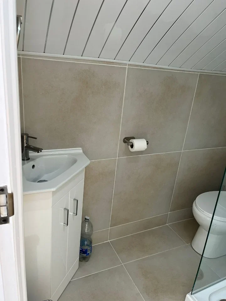 Room Sandringham Road in Greater London