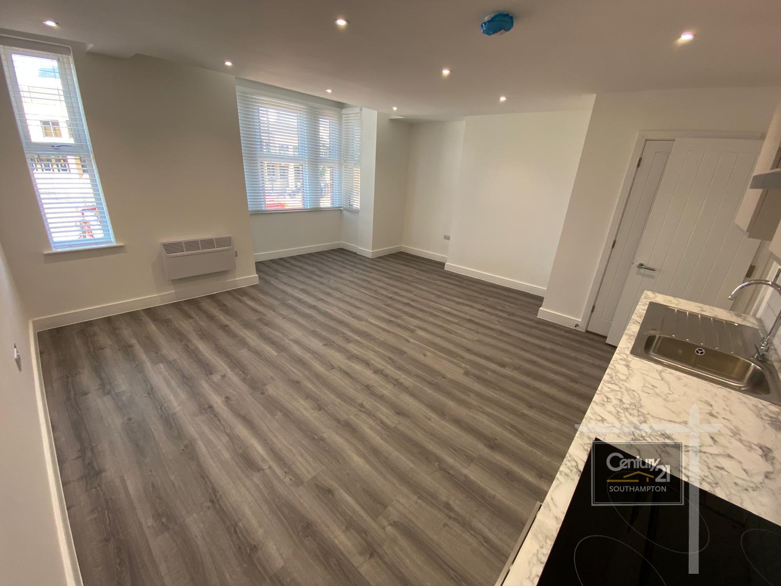 Flat Ordnance Road in Southampton