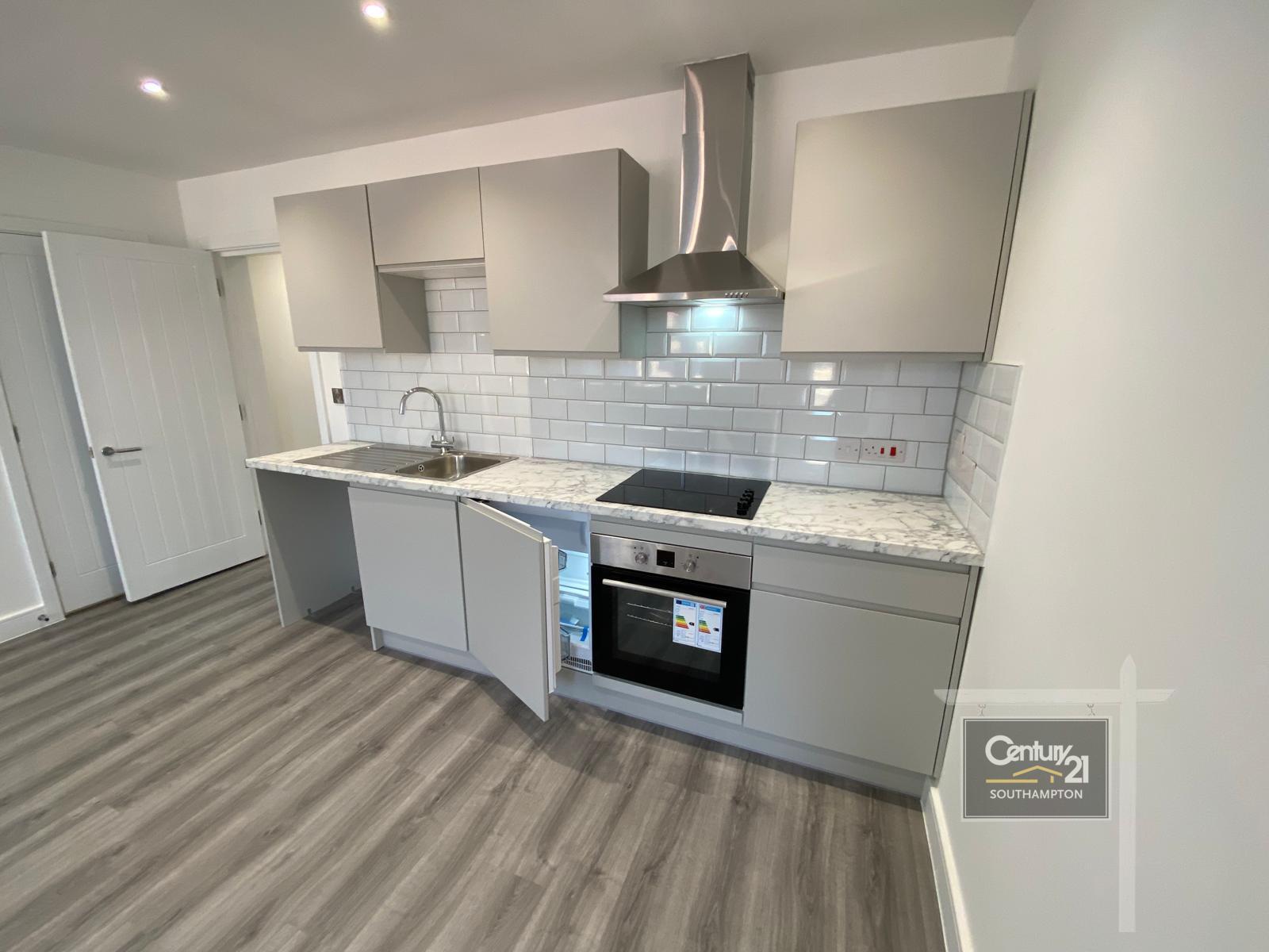 Flat Ordnance Road in Southampton