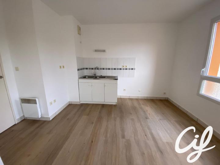 Flat Rue Félix Ménétrier in Nantes