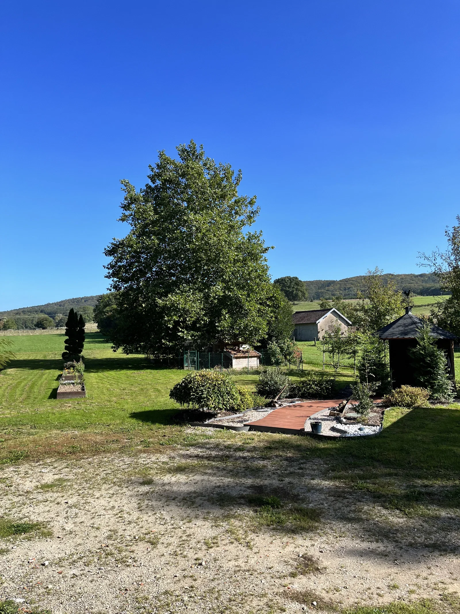 Chambre Route de la Gare à La Chapelle-aux-Bois
