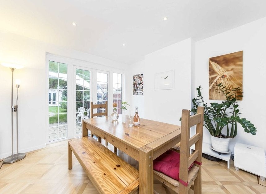 House Templecombe Way in Greater London