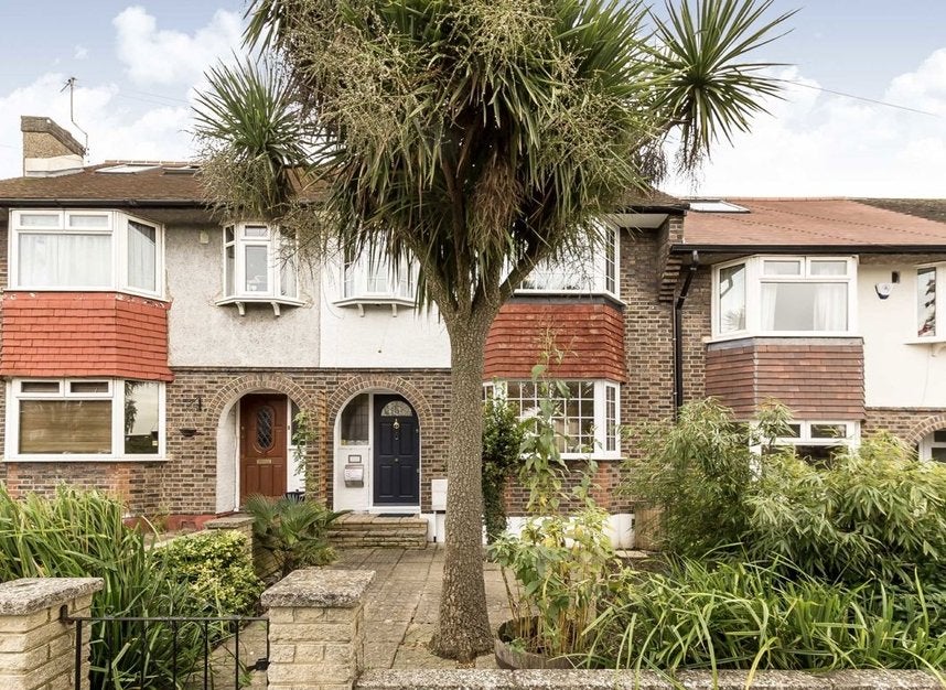 House Templecombe Way in Greater London