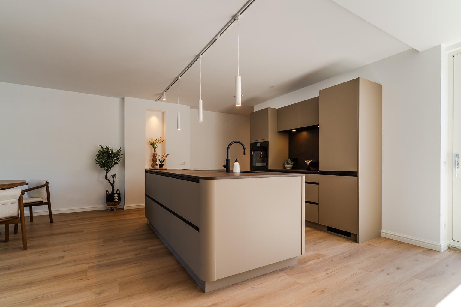 Appartement te koop: Willem de Zwijgerstraat 14, Noord-Scharwoude
