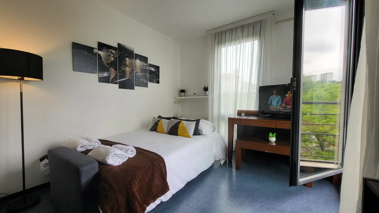 Flat Rue des Tanneurs in Lyon