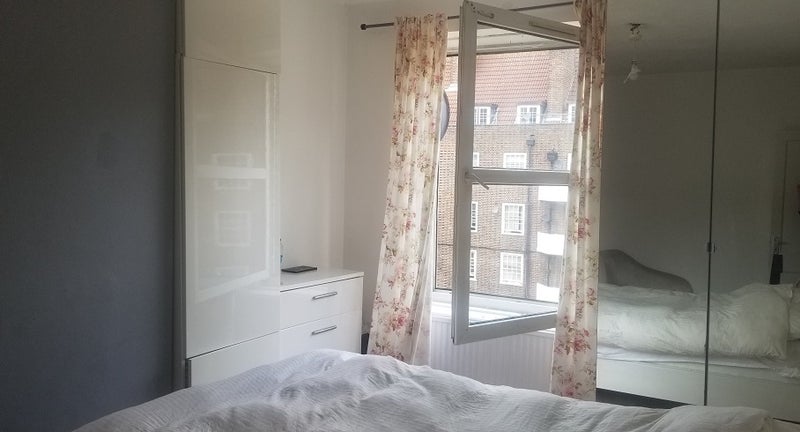 Room Atkins Road in Greater London