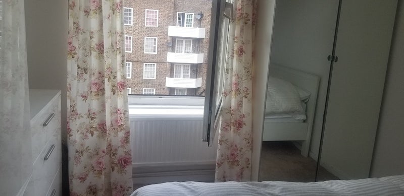 Room Atkins Road in Greater London