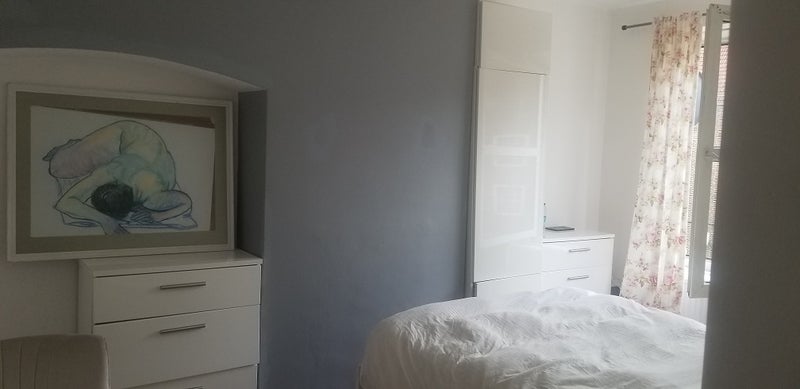 Room Atkins Road in Greater London